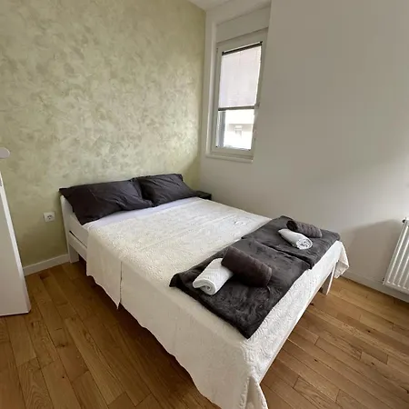 Dook Apartment Private Parking Novi Sad Exterior photo