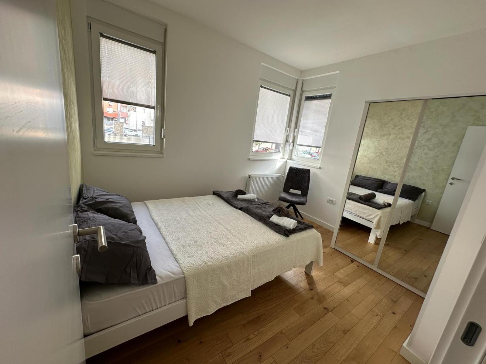 Apartment Dook Private Parking